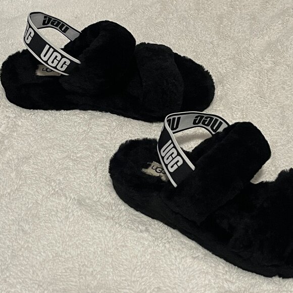✨UGG Women's 'Oh Yeah' black slipper sandle shoes size 9 - Picture 1 of 1